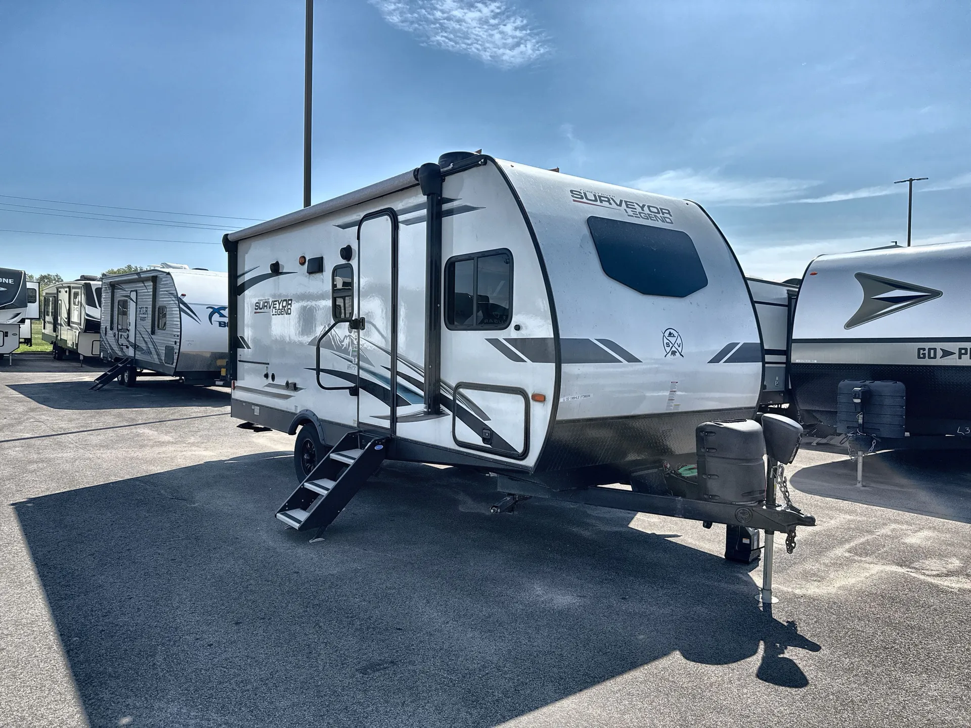 2022 Forest River Surveyor Legend 19BHLE - Photo 2