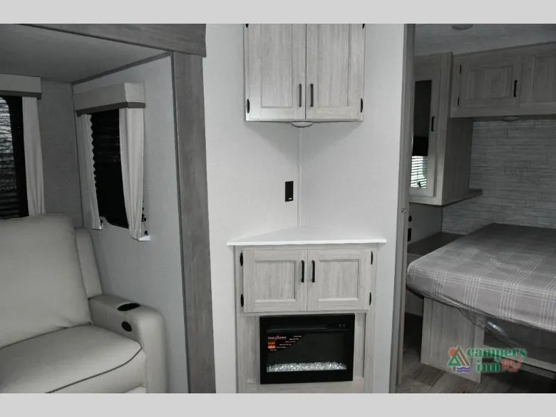 2026 Coachmen Catalina Legacy 243RBS - Photo 3