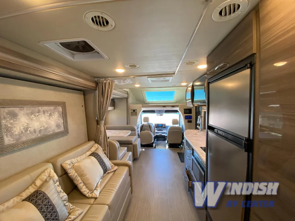 2022 Thor Motor Coach Tiburon 24FB, Photos photo 7