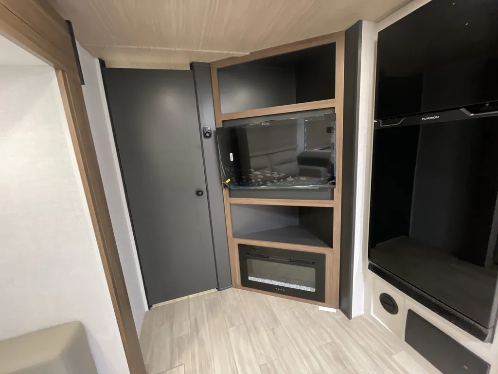 2026 Forest River Vibe Extreme Lite 2600BH, Photos photo 16