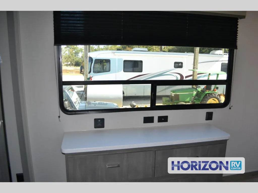 2026 Coachmen Catalina Legacy Edition 323MAZE, Photos photo 27