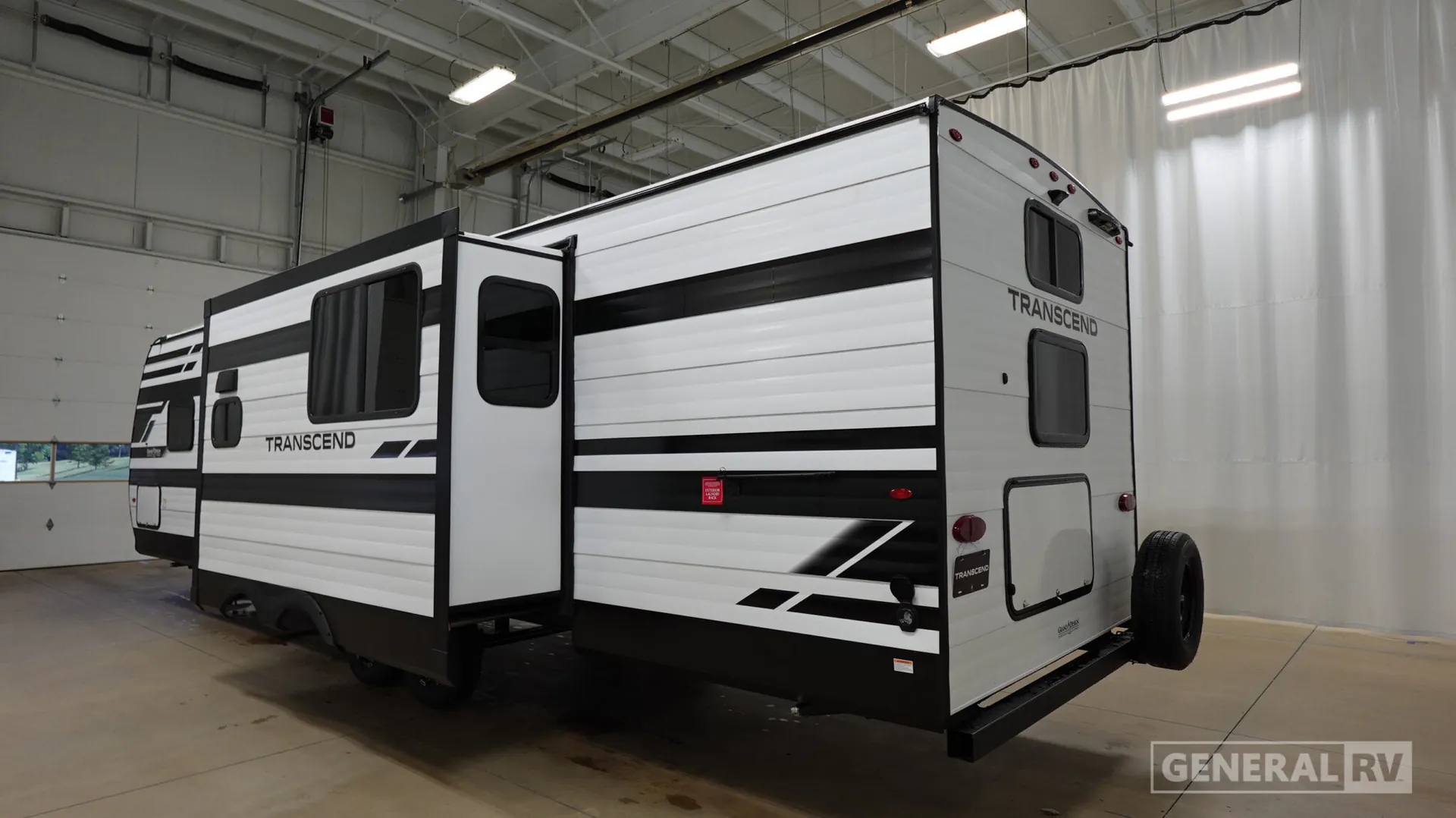 2027 Grand Design Transcend 295QBT - Photo 4