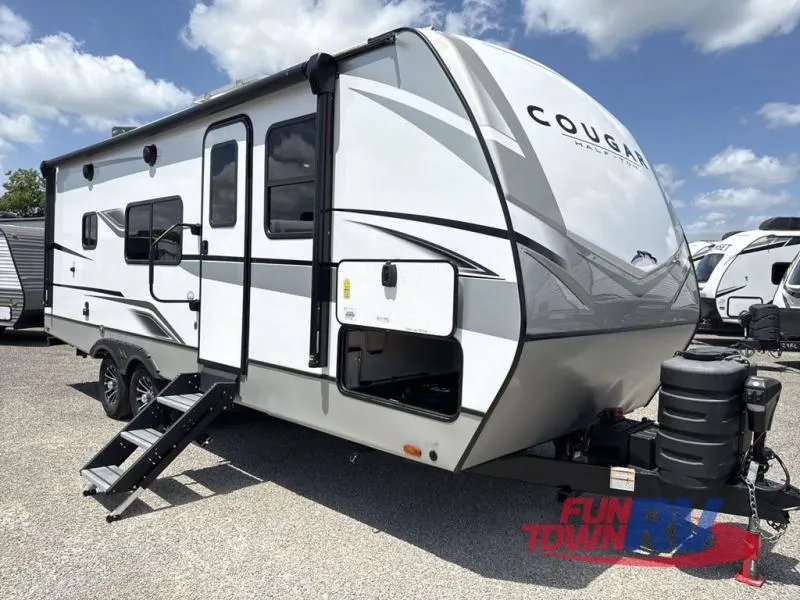 2023 Keystone Cougar Half-Ton 22MLSWE - Photo 2