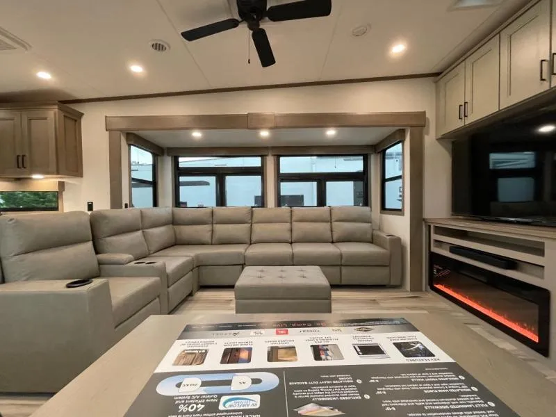 2026 KZ Durango 339MLT - Photo 4