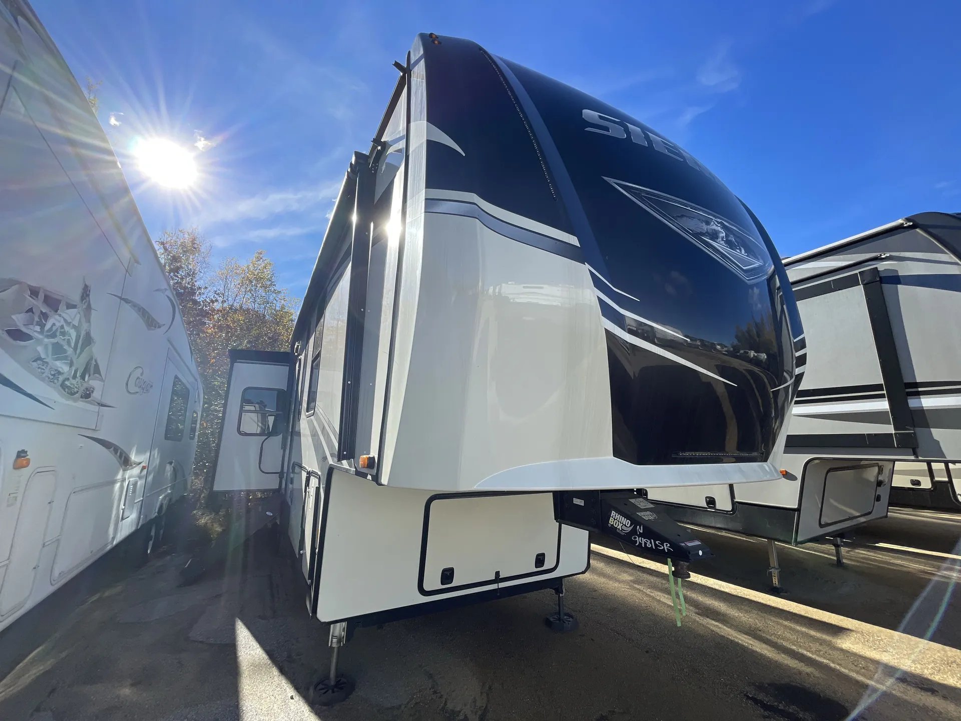 2020 Forest River Sierra 321RL - Photo 2