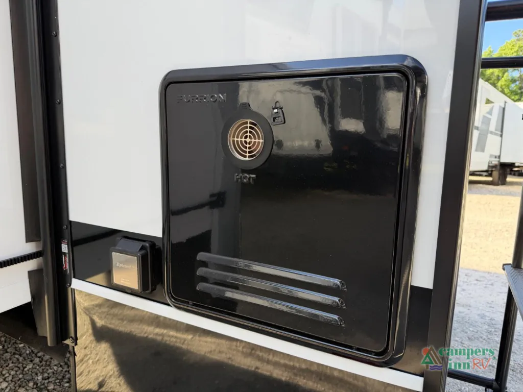 2026 Brinkley Model Ix 23X, Photos photo 10
