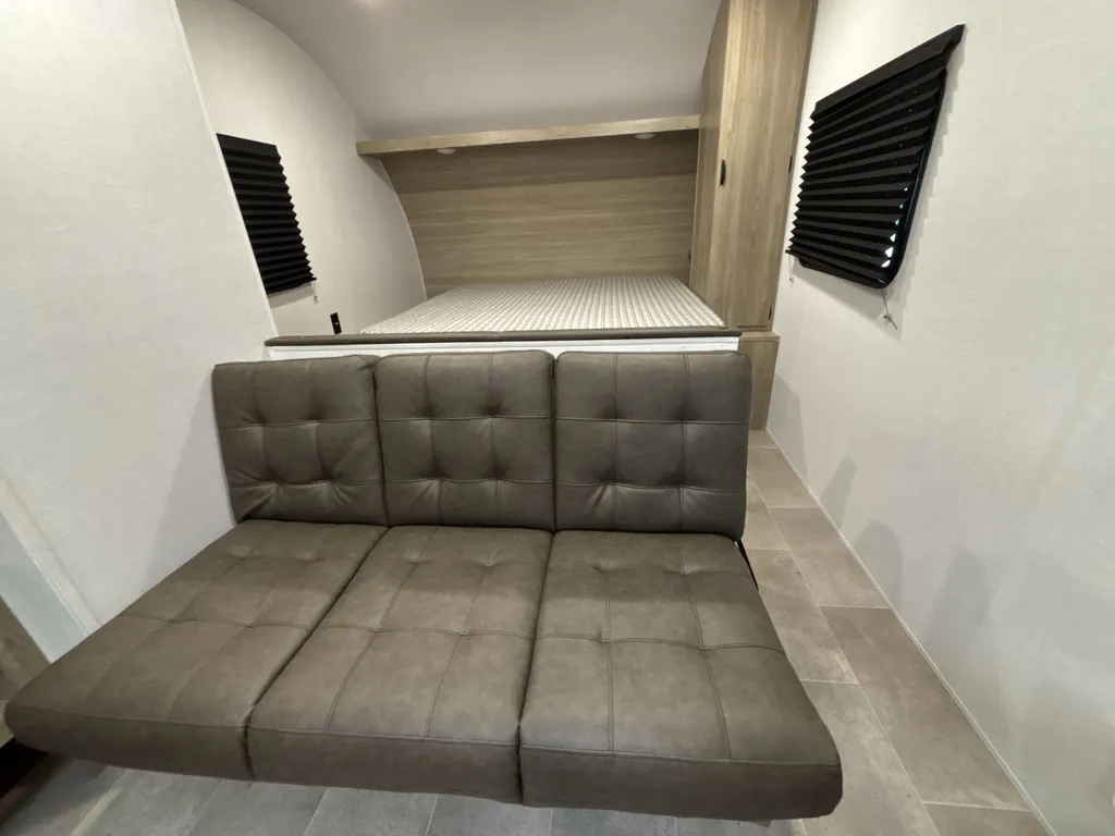 2027 Forest River Airelume 260, Photos photo 5