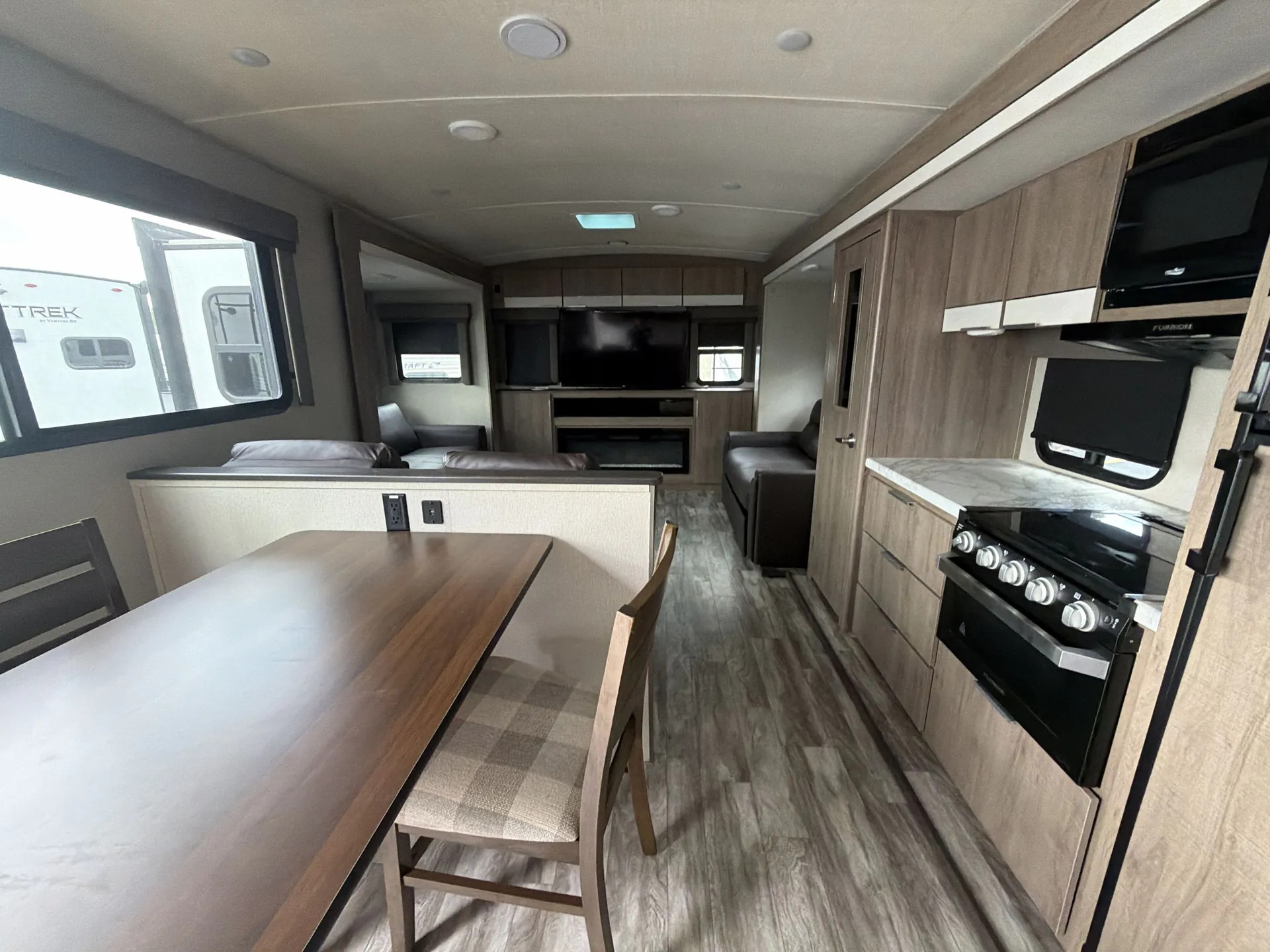 2021 Grand Design Imagine 3100RD — living area main