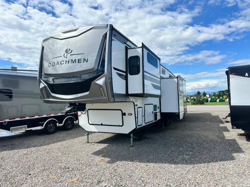 2025 Coachmen Brookstone 398MBL - Photo 3