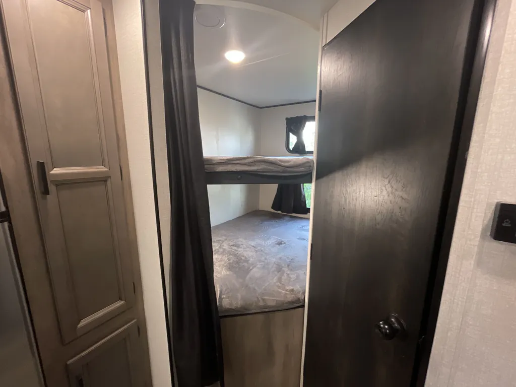 2022 Starcraft Autumn Ridge 26BHS, Photos photo 11