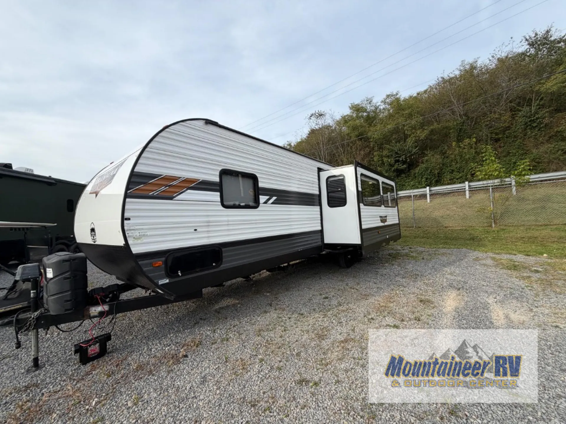 2022 Forest River Wildwood 29VBUD — Photo 5