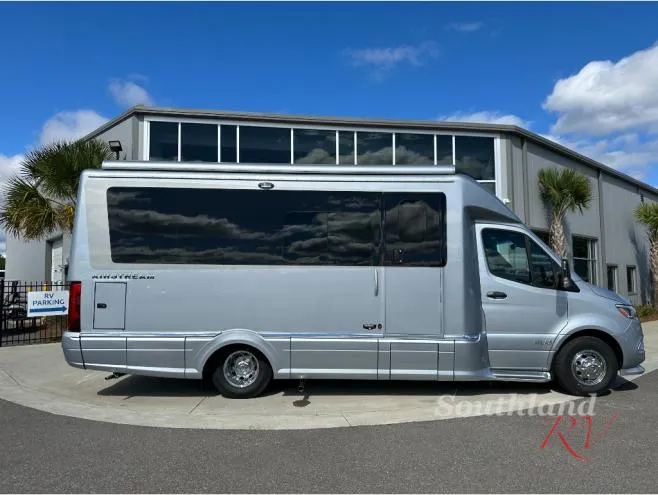 2026 Airstream Atlas Murphy Suite - Photo 4