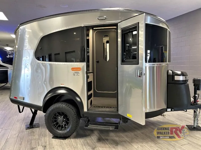 2025 Airstream Basecamp Basecamp 16X - Photo 2