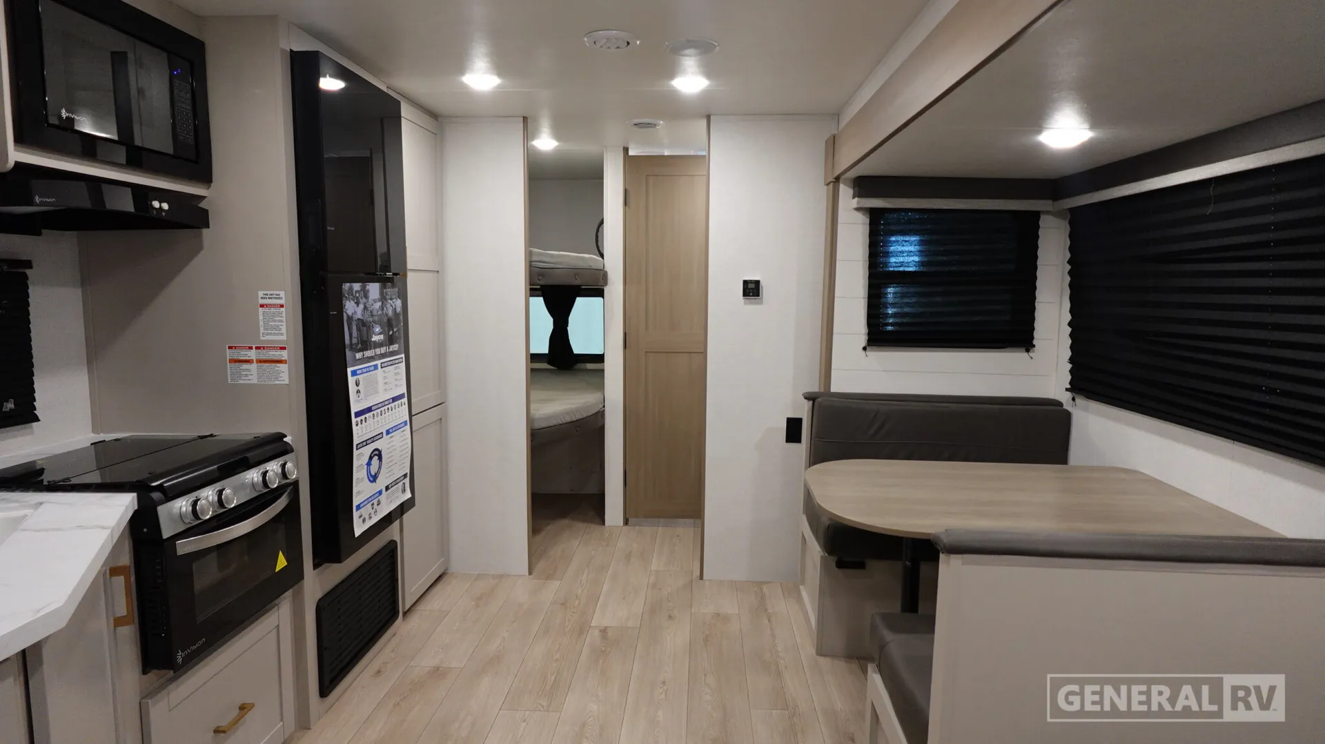 2027 Jayco Jay Flight SLX 261BHS - Photo 3