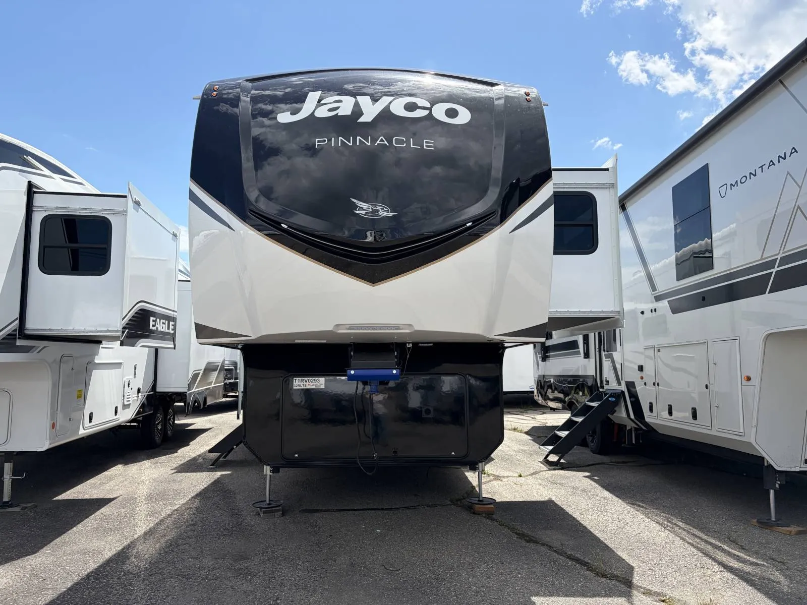 2026 Jayco Pinnacle 32RLTS - Photo 4