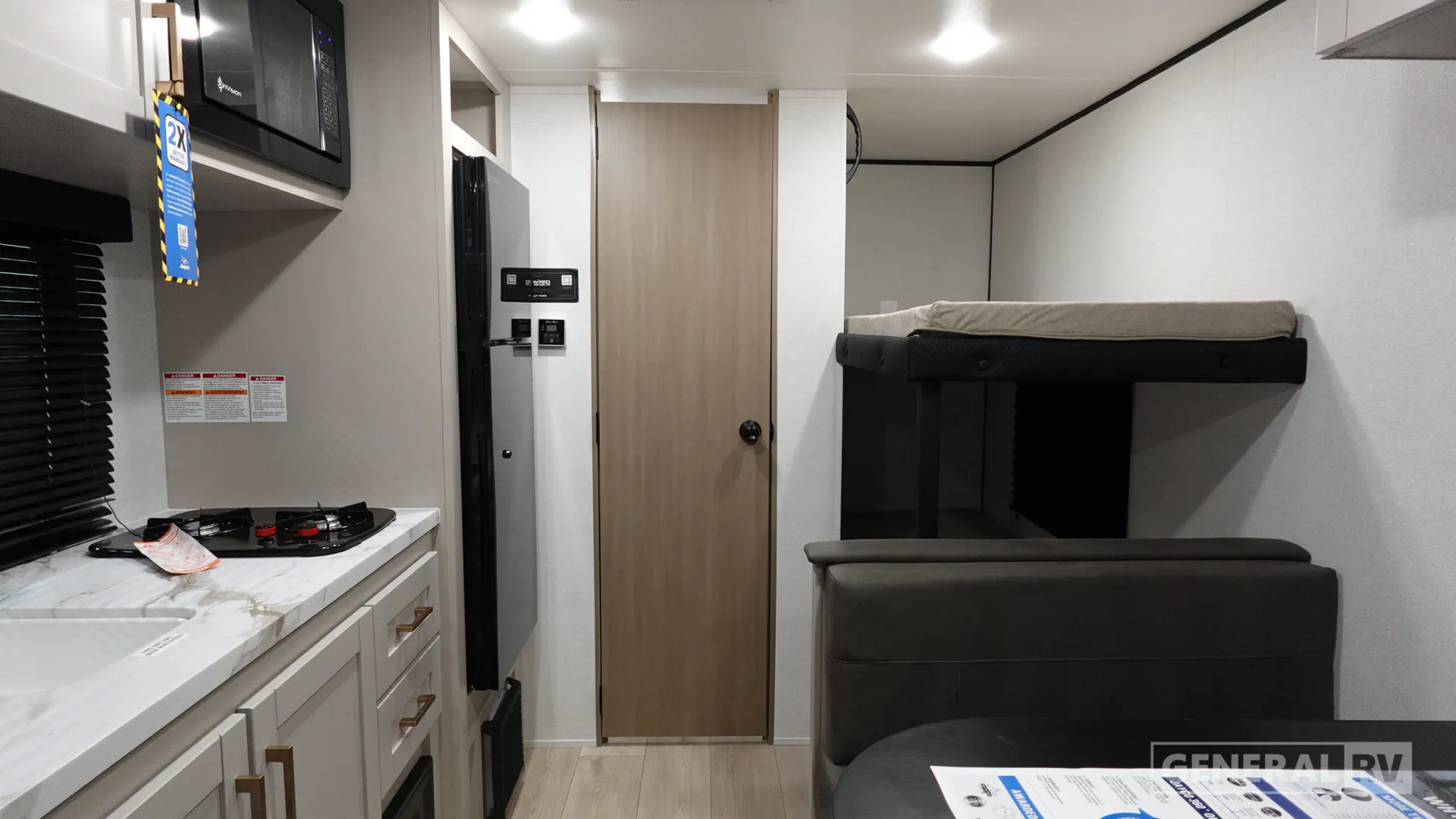 2026 Jayco Jay Feather Air SL 17BHSL - Photo 3