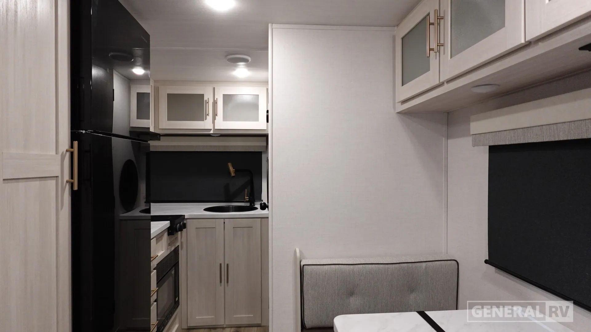 2026 Forest River R-Pod RPT194 - Photo 3