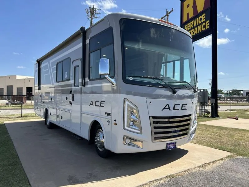2026 Thor Motor Coach A.C.E 29D - Photo 2