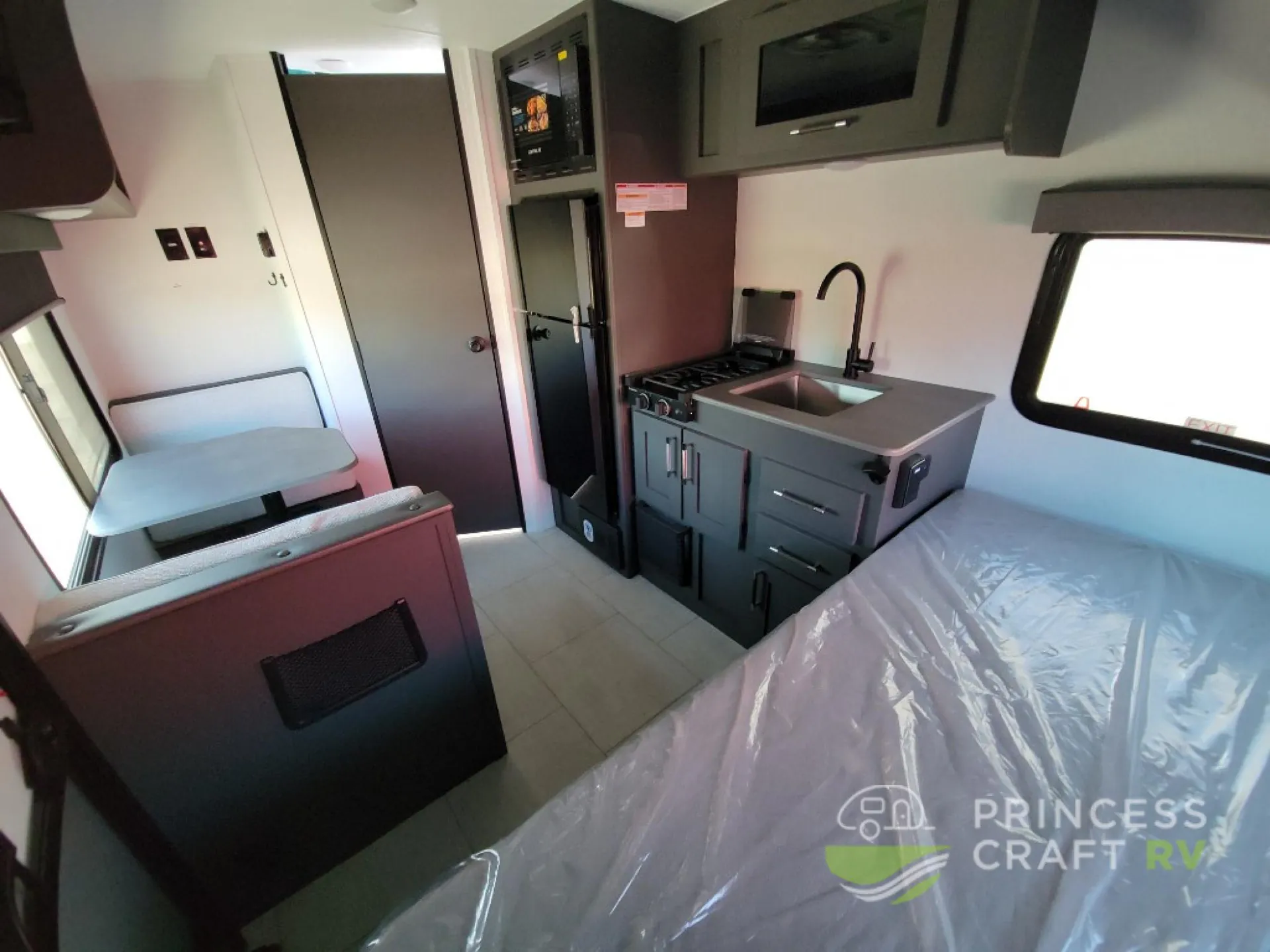 2027 Coachmen Remote 121R - Photo 3