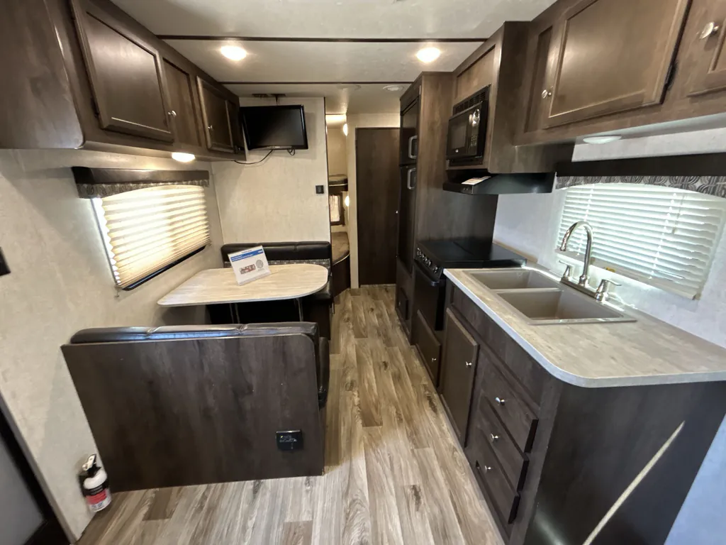 2019 Starcraft Autumn Ridge 26BH, Photos photo 2