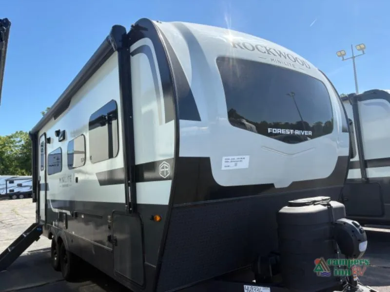2026 Forest River Rockwood Mini Lite 2205S - Photo 2