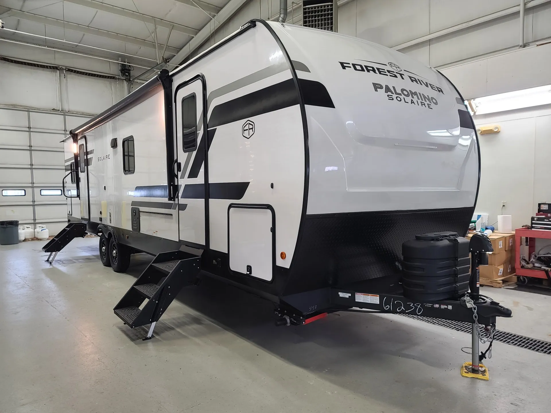 2027 Palomino Palomino Solaire 239FKBS - Main photo