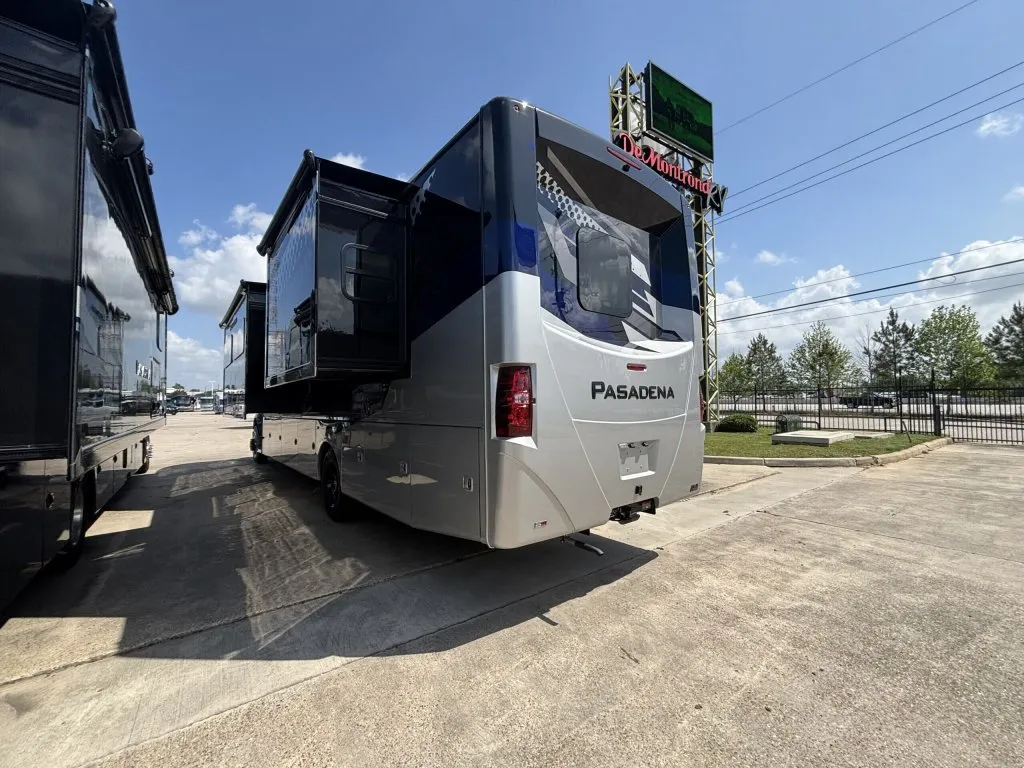 2026 Thor Motor Coach Pasadena 38XL - Photo 4