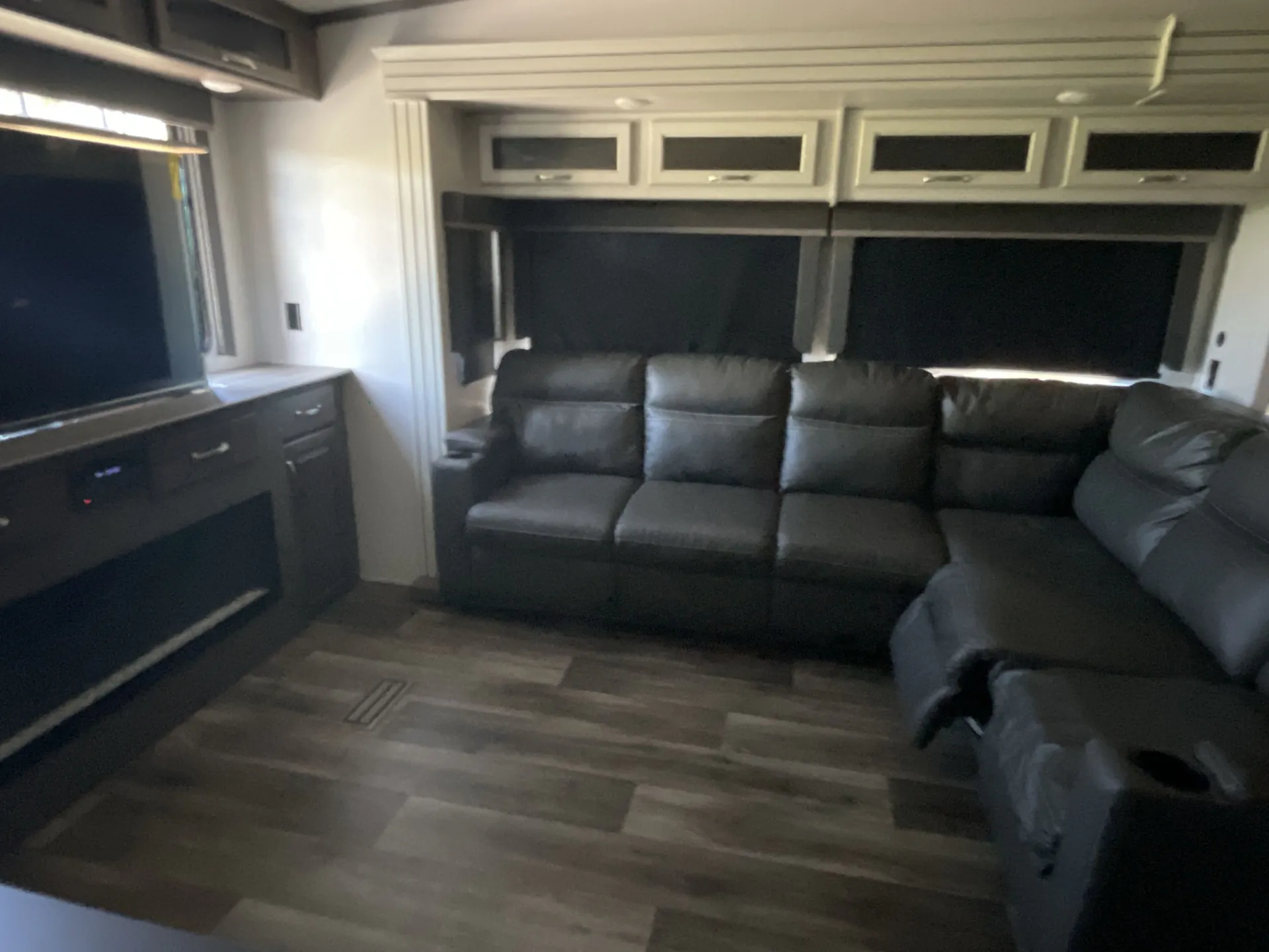 2023 Keystone Cougar 320RDS — living area main