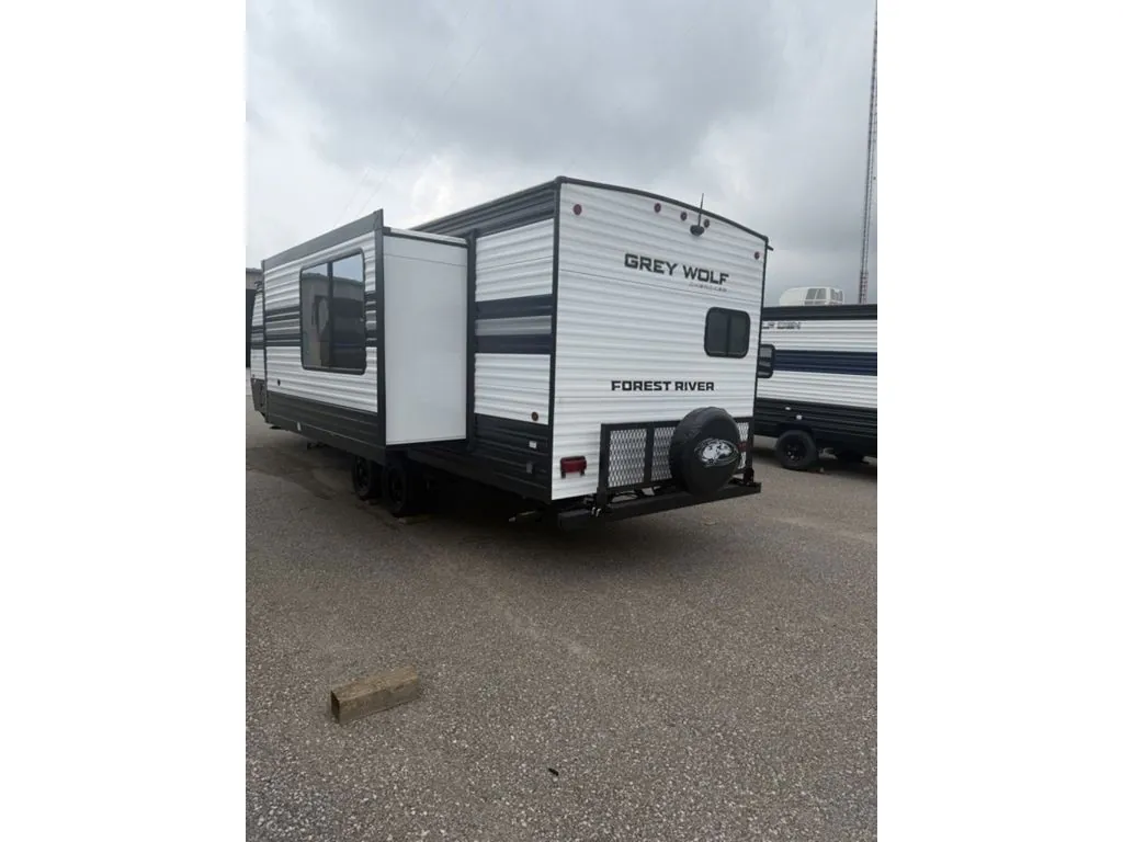 2027 Forest River Cherokee Grey Wolf 26SS, Photos photo 6