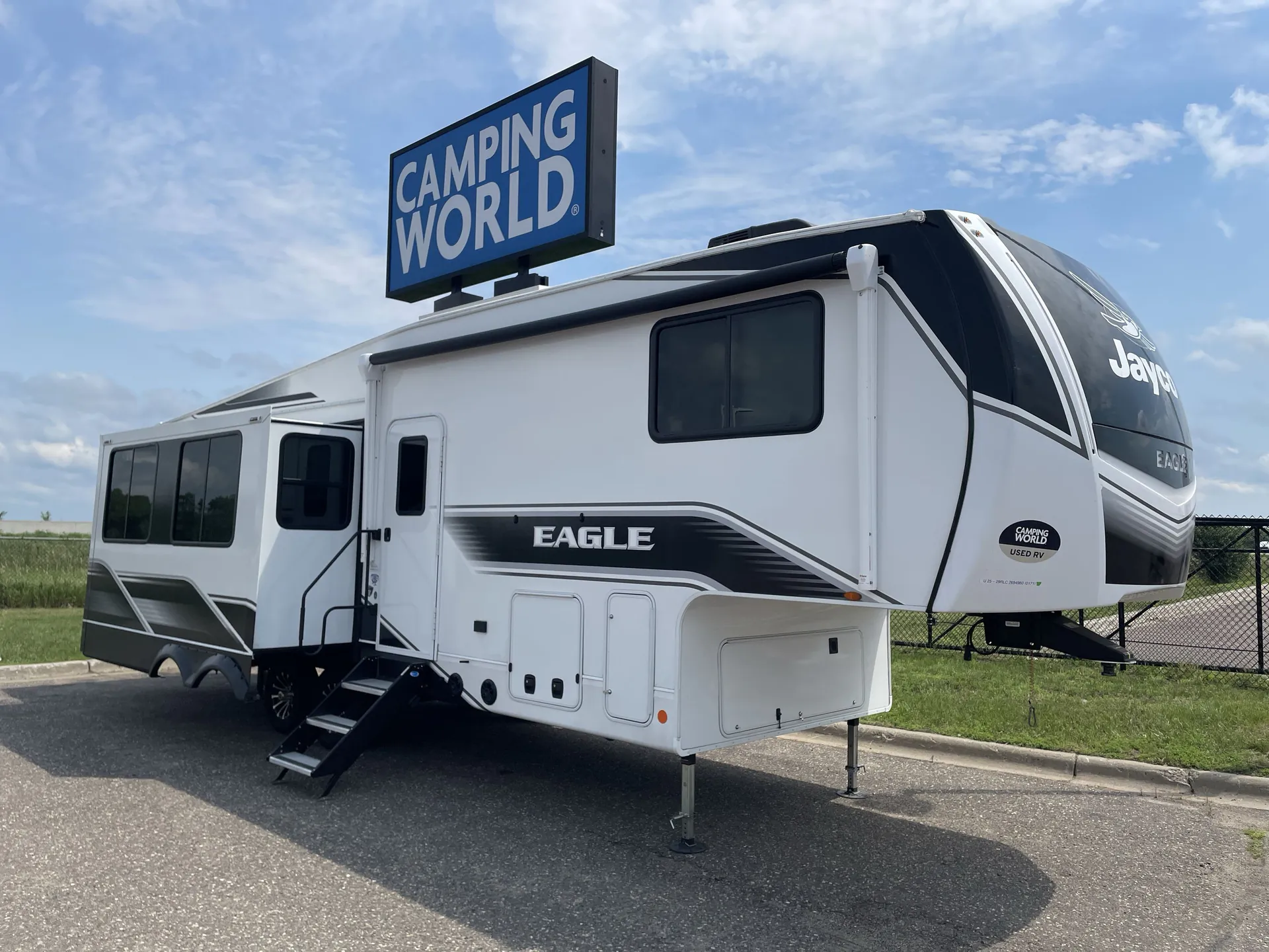 2025 Jayco Eagle HT 29RLC - Photo 2