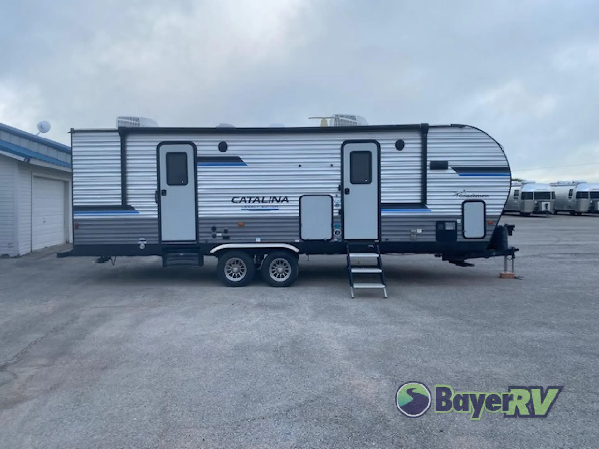 2023 Coachmen Catalina Legacy Edition 263FKDS - Photo 2