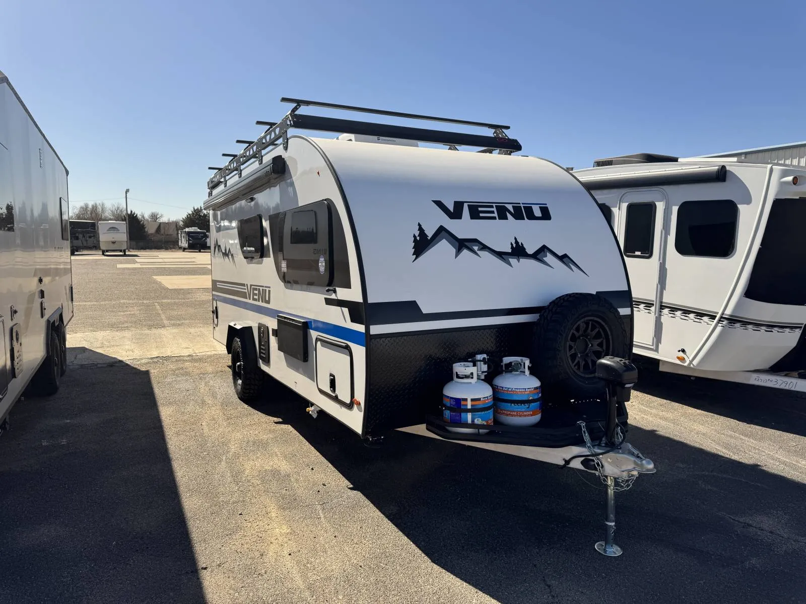 2026 Encore RV VENU 17TB - Photo 2