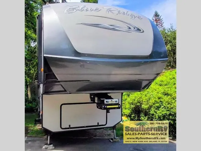 2013 Forest River RV Blue Ridge 3025RL - Main photo