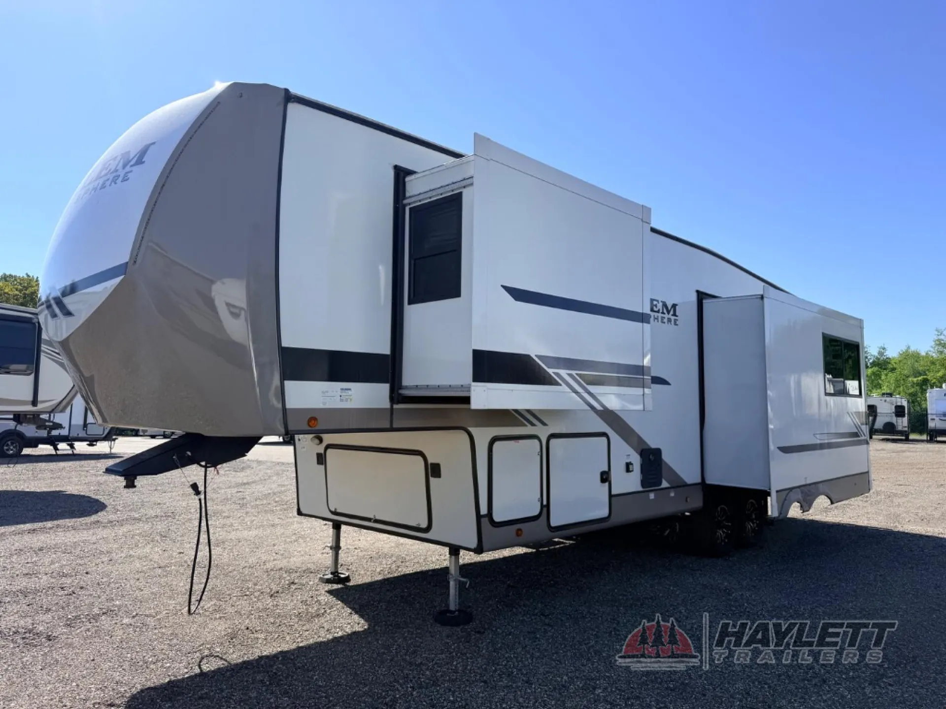 2024 Forest River Salem Hemisphere 286RL - Photo 4