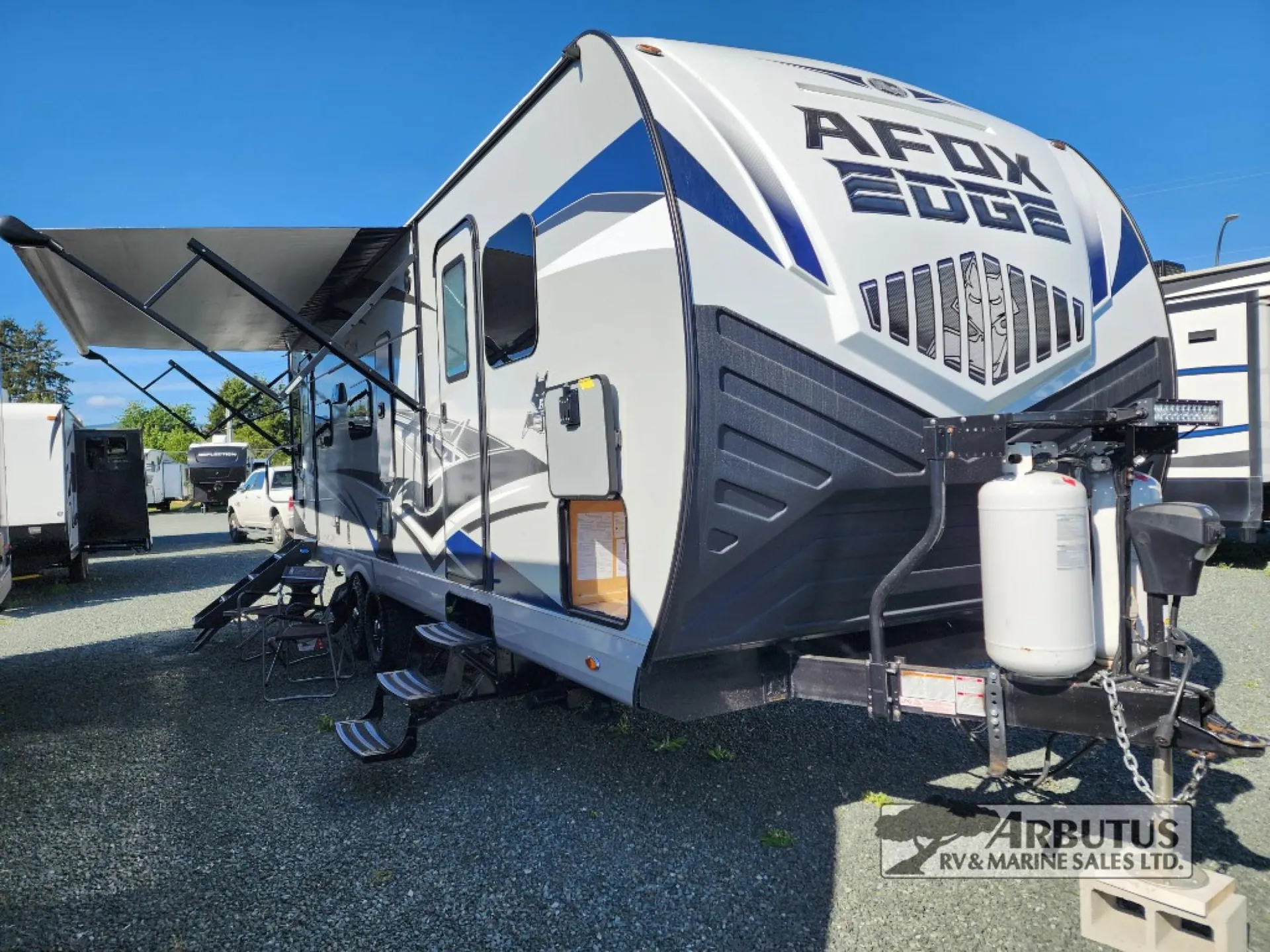 2024 Northwood Arctic Fox Edge 27SX - Photo 2