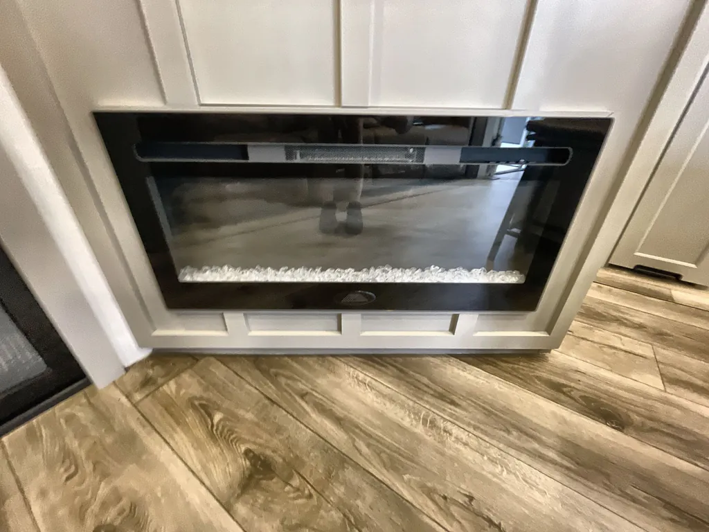 2024 Brinkley Model G 4000, Photos photo 17