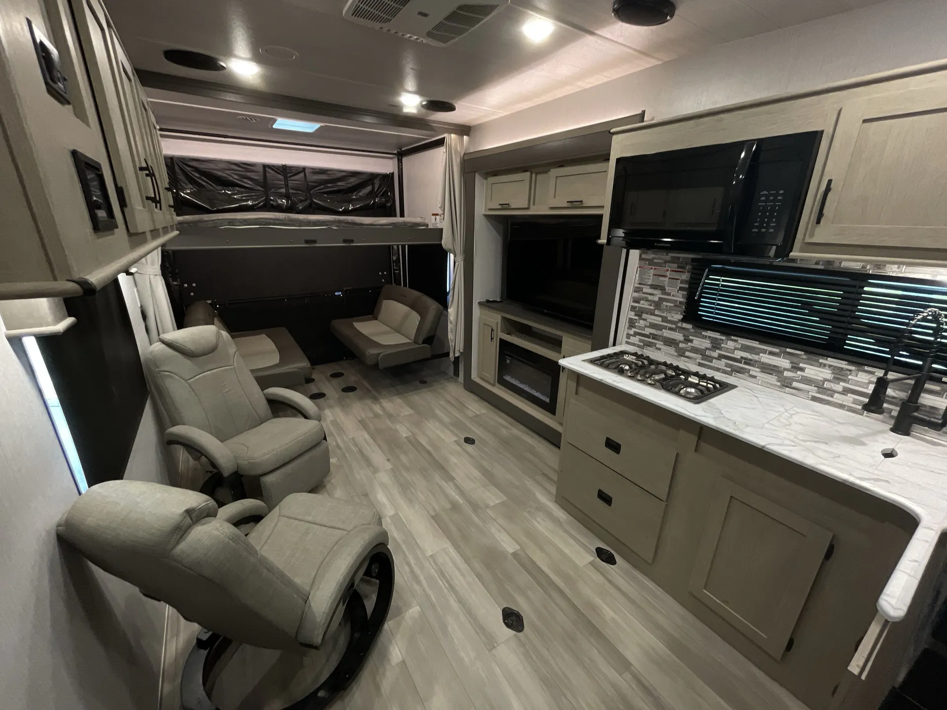 2024 Forest River Shockwave 2700RLS — living area main