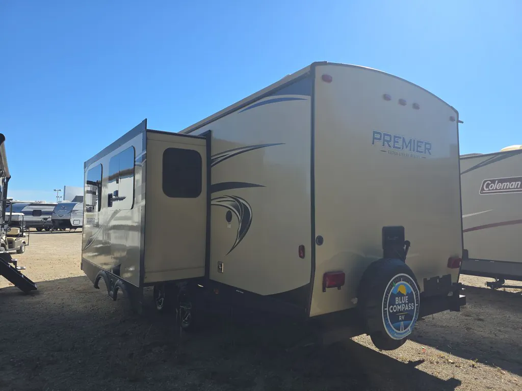 2018 Keystone Premier 26RBPR, Photos photo 4