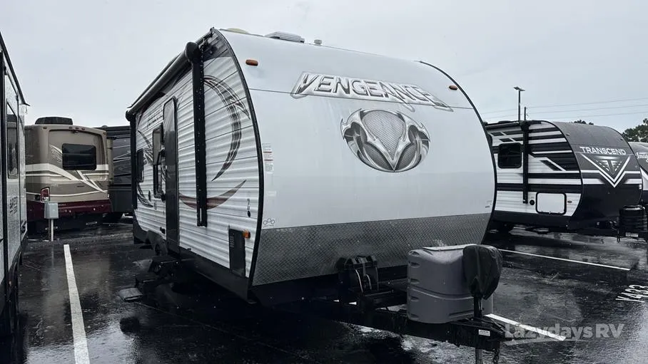 2016 Forest River Cherokee Vengeance 19V - Main photo