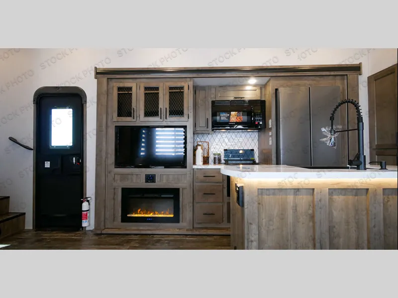 2022 Forest River Sabre 38DBQ - Photo 4