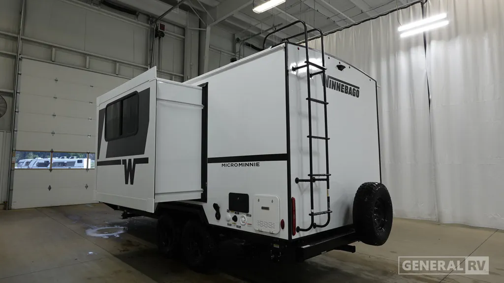 2027 Winnebago Micro Minnie 2108DS, Photos photo 3