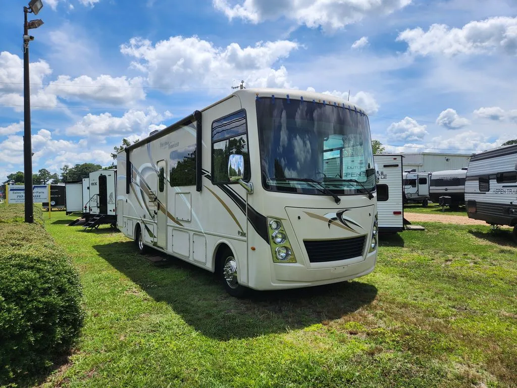 2019 Thor Motor Coach Freedom Traveler A30 - Photo 2