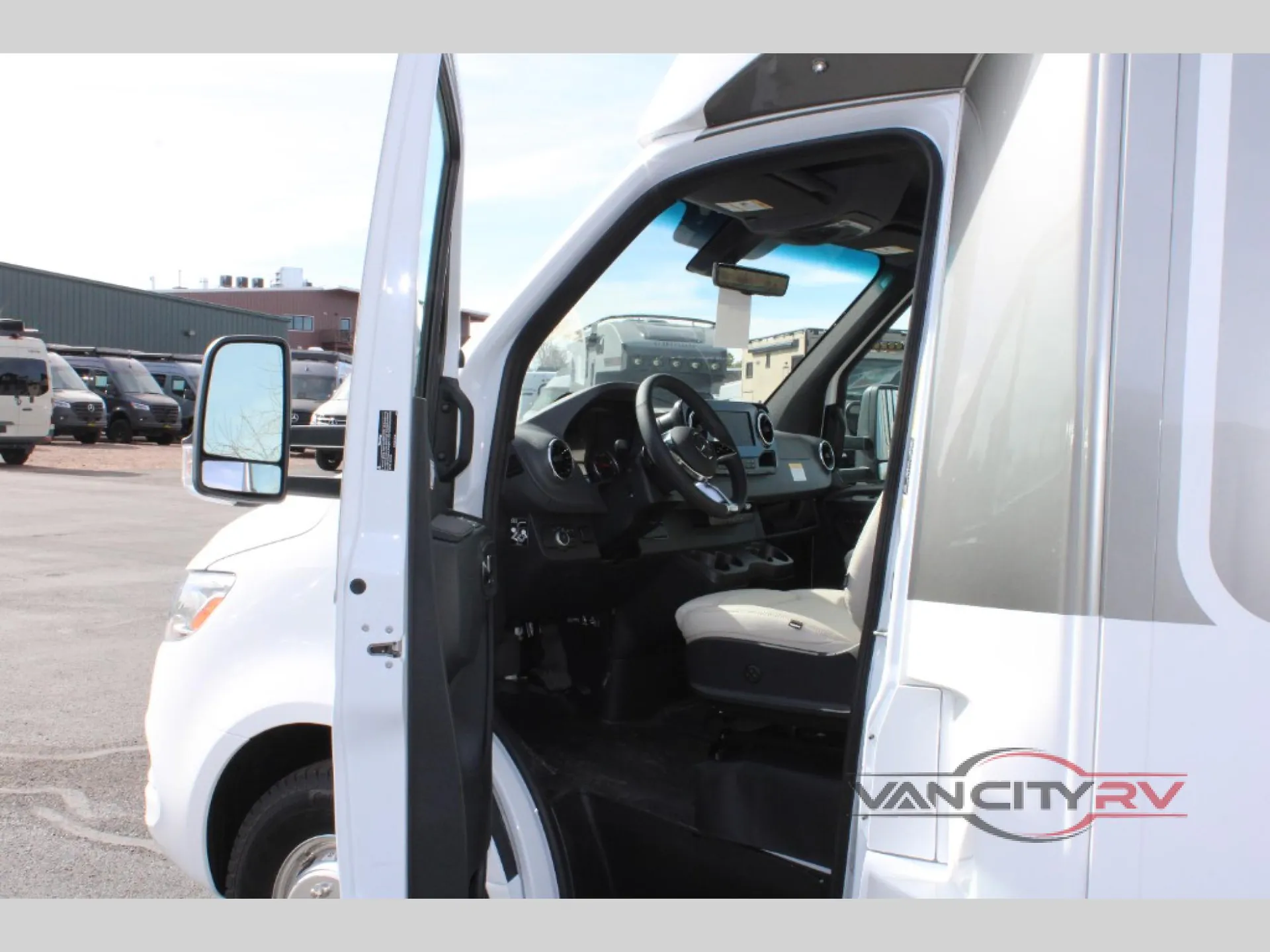 2026 Leisure Travel Unity U24FX - Photo 4