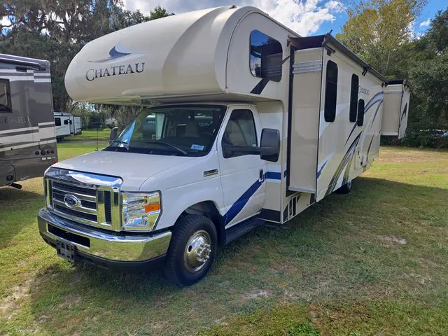 2020 Thor Motor Coach Chateau 31B - Photo 2