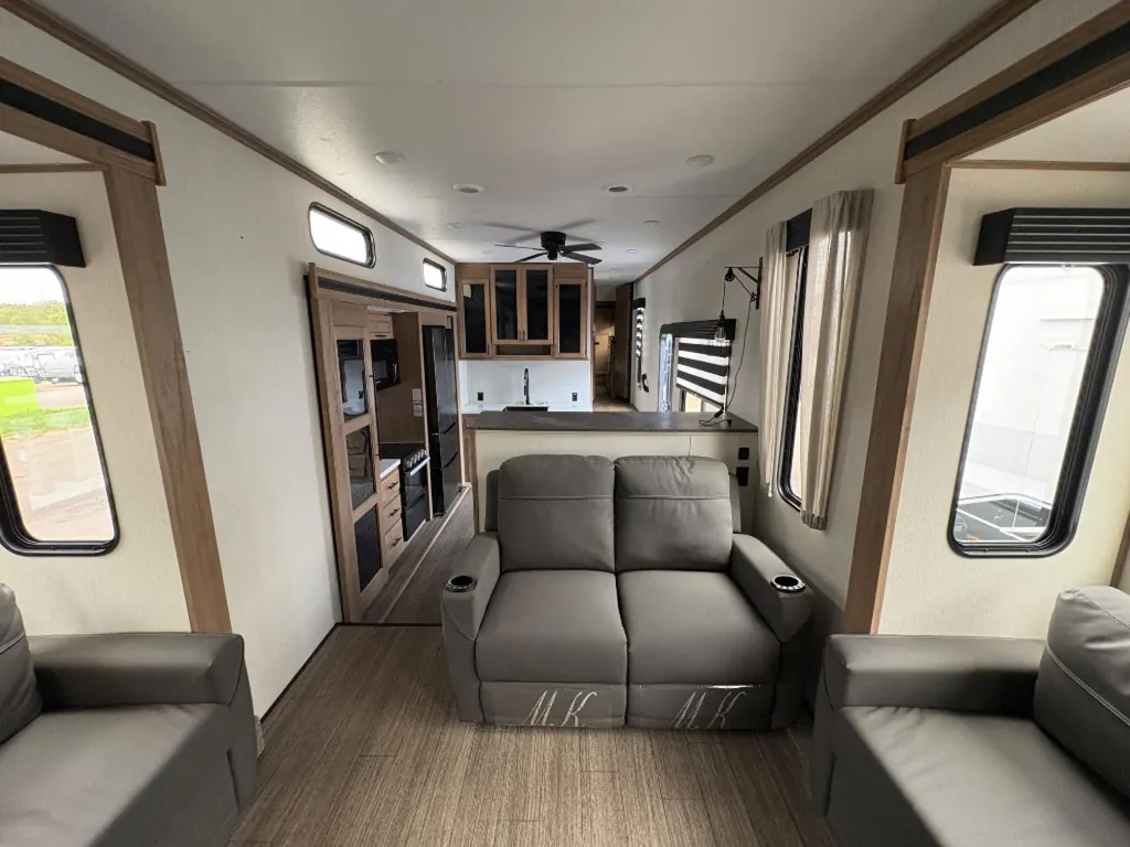 2023 Forest River Sabre 350RL, Photos photo 12