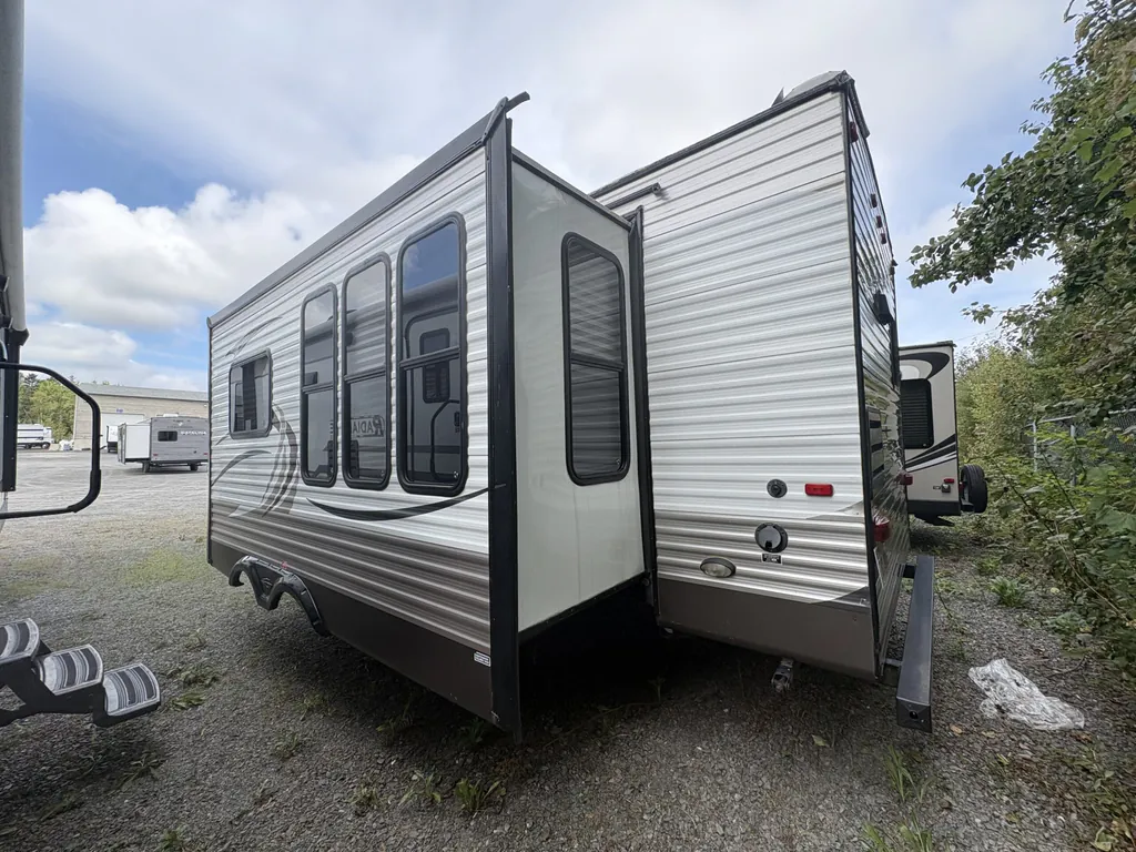 2014 Gulf Stream Conquest 295SBW, Photos photo 5