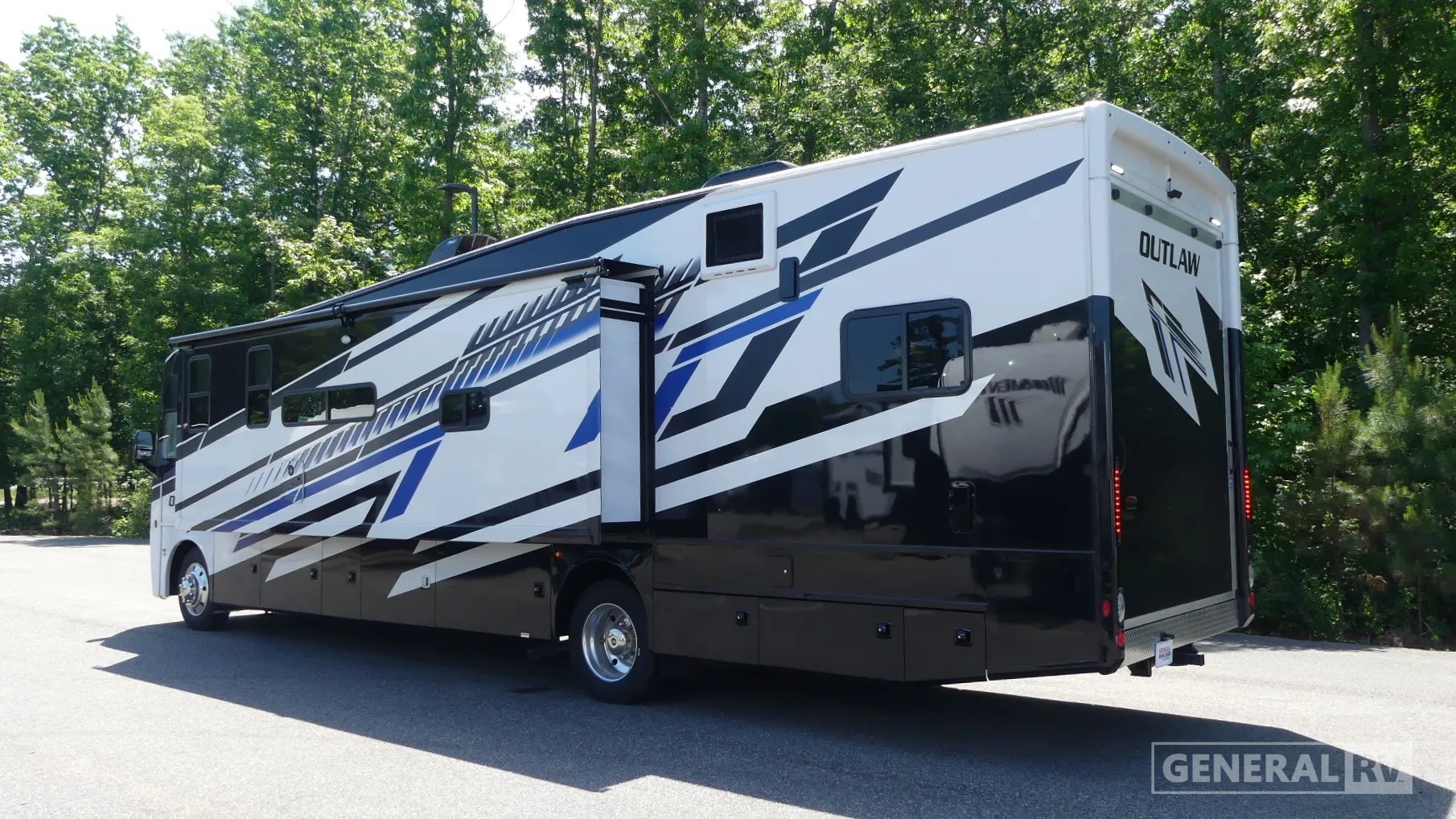 2026 Thor Motor Coach Outlaw 38M - Photo 4