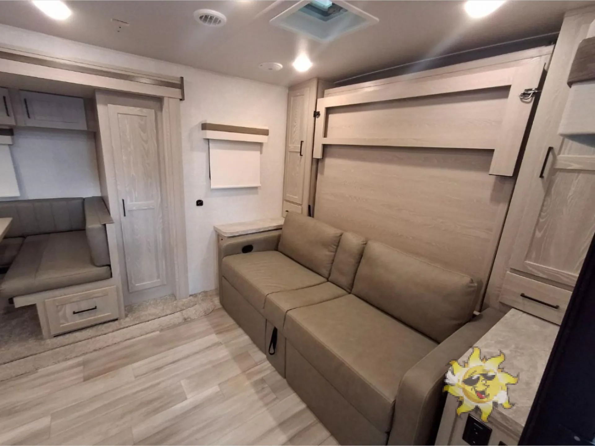 2022 Forest River Rockwood Mini Lite 2509S — Photo 5