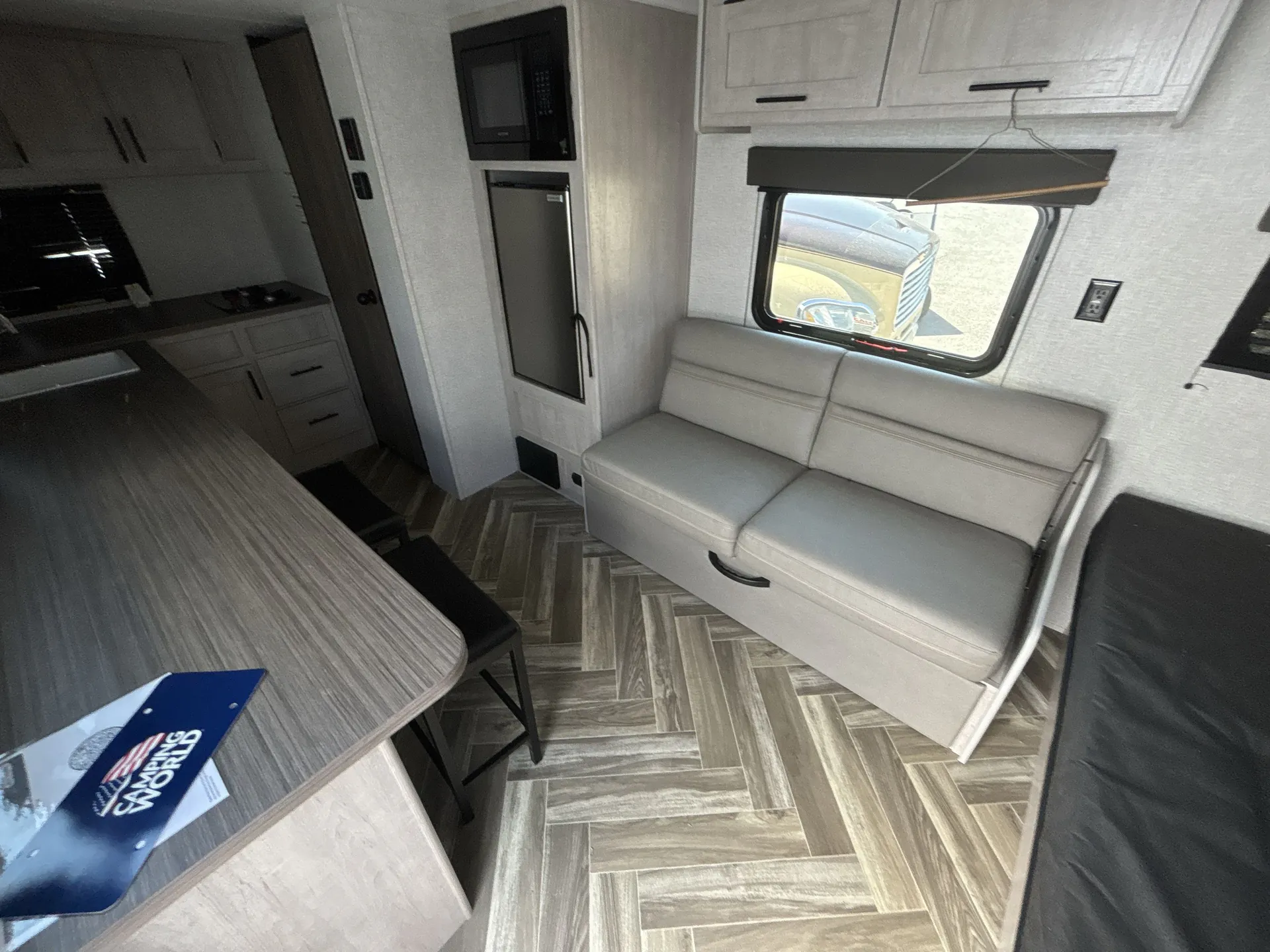 2025 CrossRoads Zinger 18RK — living area main