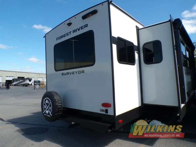 2027 Forest River Grand Surveyor 305RLBS - Photo 4